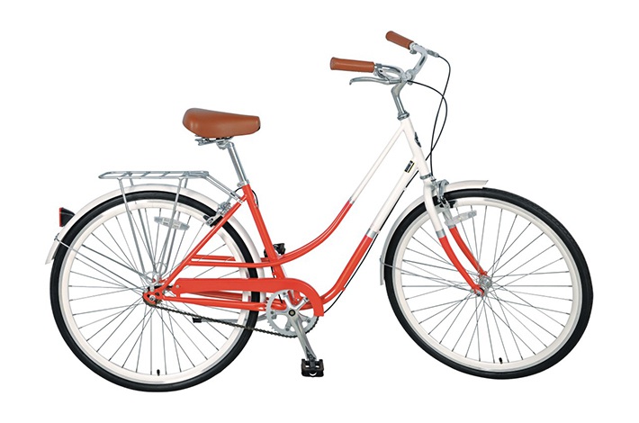 Farebná továreň na bicykle predstavuje použitie horských bicyklov